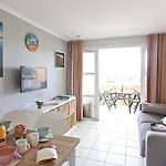 شقة L'esquinade - F3 113 By Interhome Saint-Raphaël