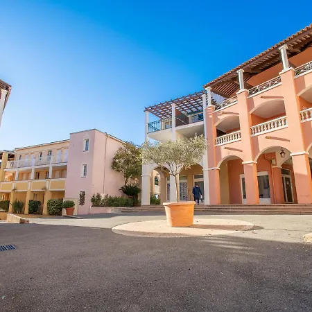 L'esquinade - F3 113 By Interhome *