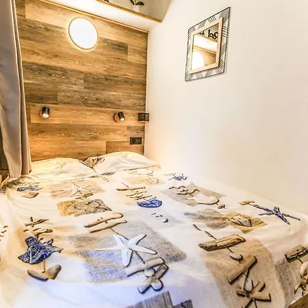 L'esquinade - F3 113 By Interhome *