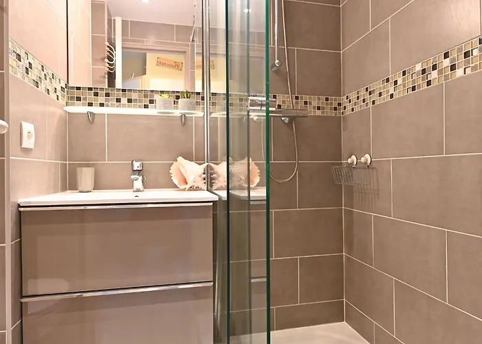 L'esquinade - F3 113 By Interhome * Saint-Raphaël