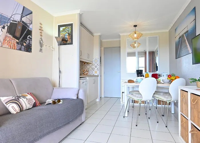 Apartment L'esquinade - F3 113 By Interhome *