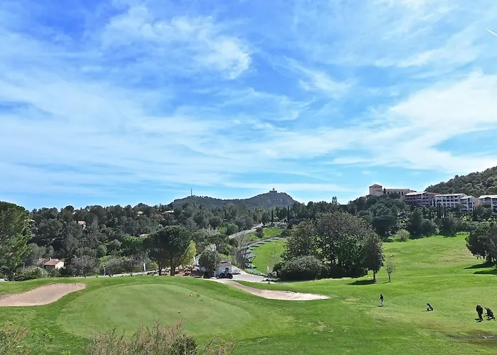 L'esquinade - F3 113 By Interhome